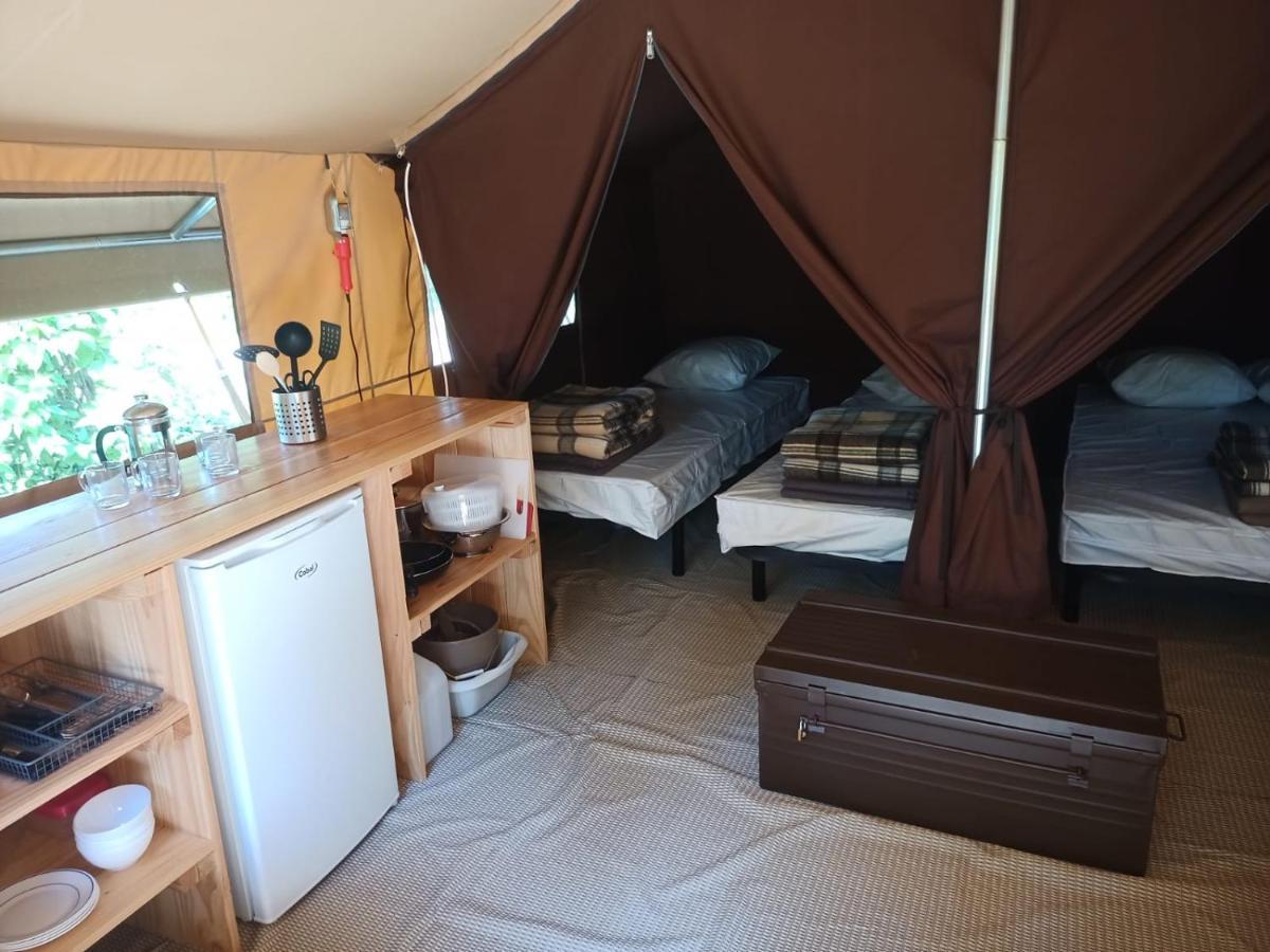 Onlycamp Camping Le Champ D'Ete Hotel Reyssouze Luaran gambar