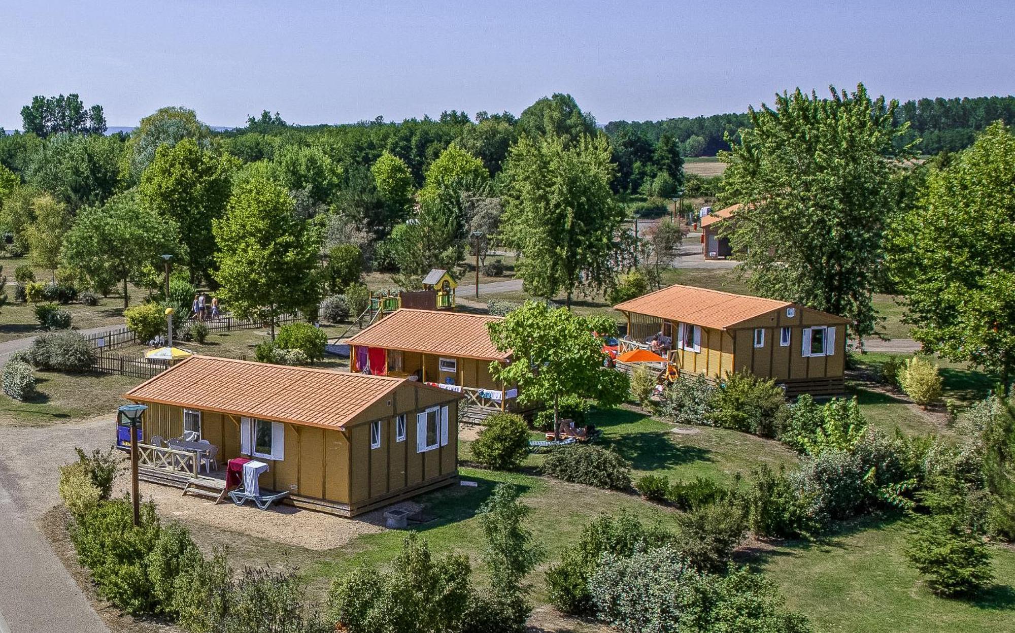 Onlycamp Camping Le Champ D'Ete Hotel Reyssouze Luaran gambar